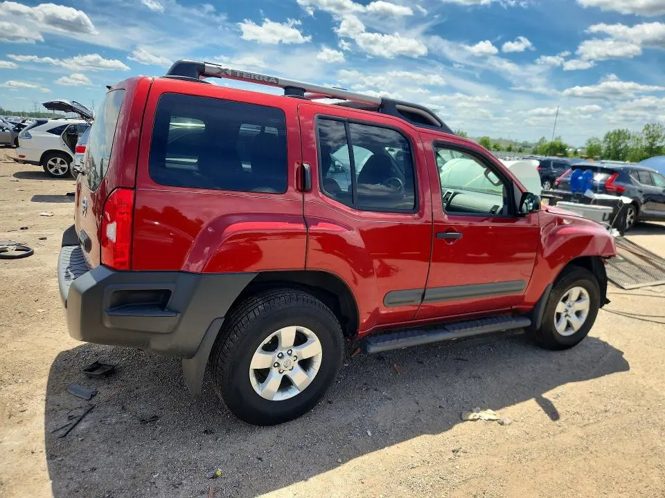 2013 NISSAN XTERRA X  