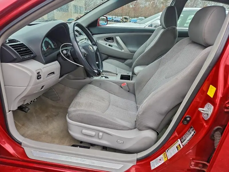 2011 TOYOTA CAMRY BASE  