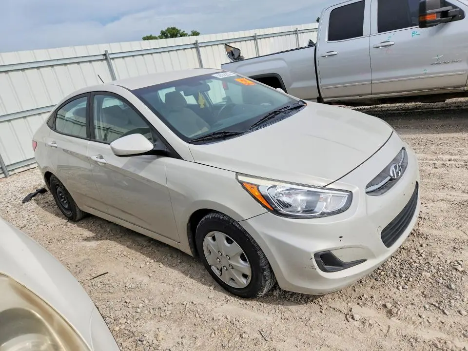 2016 HYUNDAI ACCENT SE  