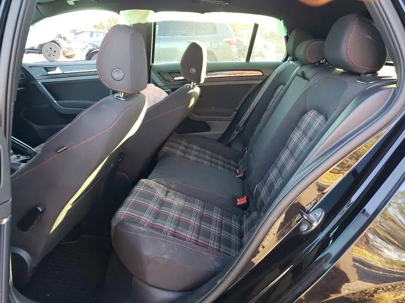 2017 VOLKSWAGEN GTI S  