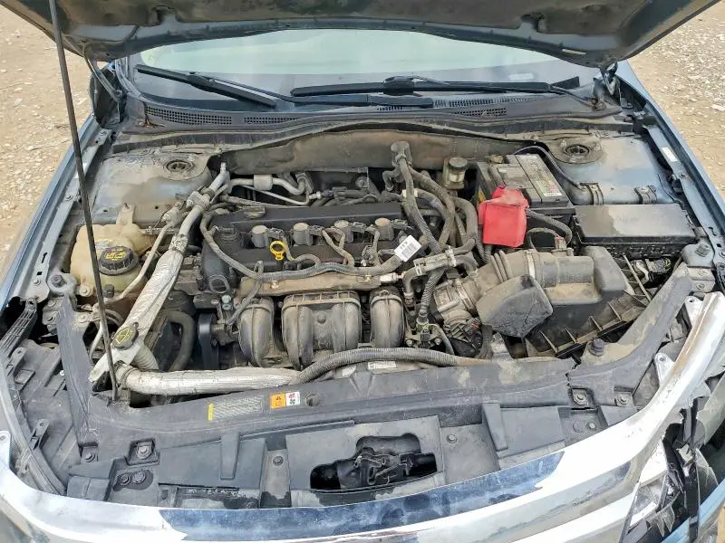 2011 FORD FUSION SE  