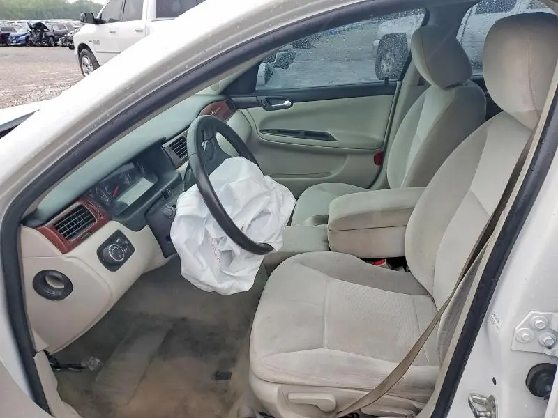 2013 CHEVROLET IMPALA LT  