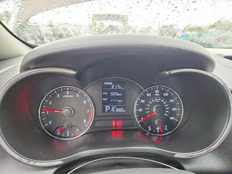 2015 KIA FORTE LX  