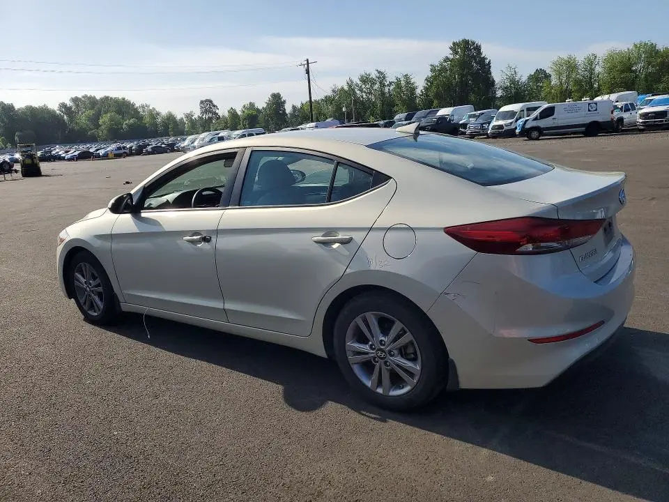 2018 HYUNDAI ELANTRA SEL  