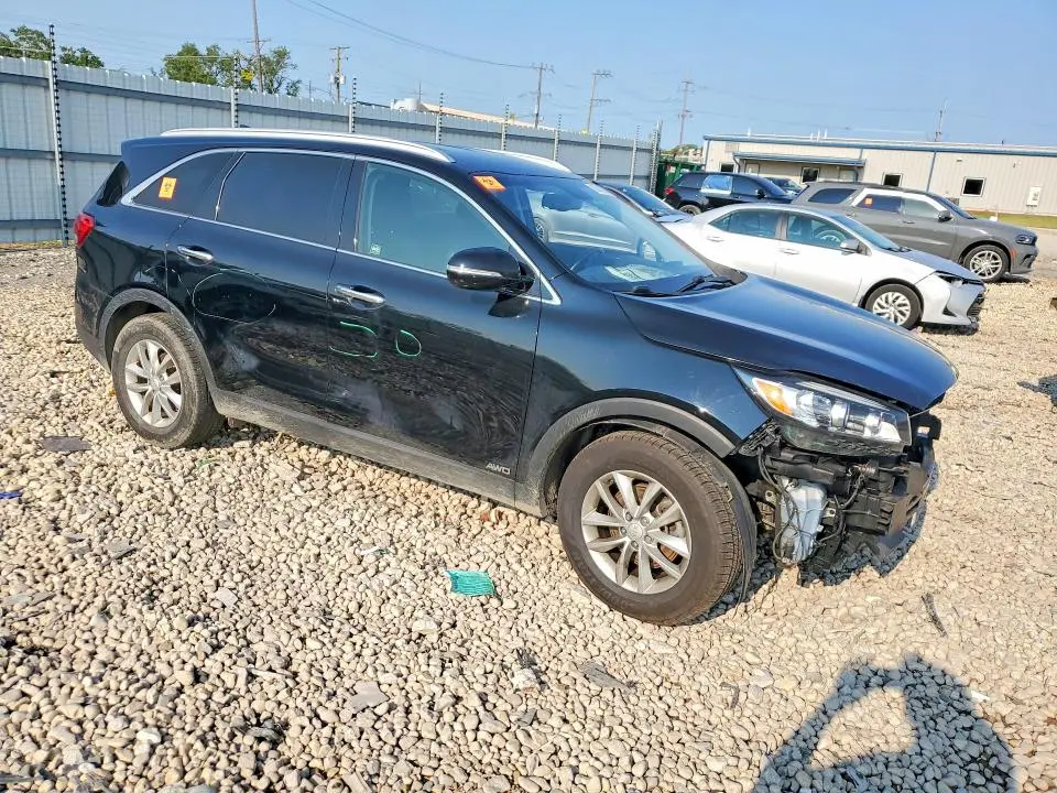 2018 KIA SORENTO LX  