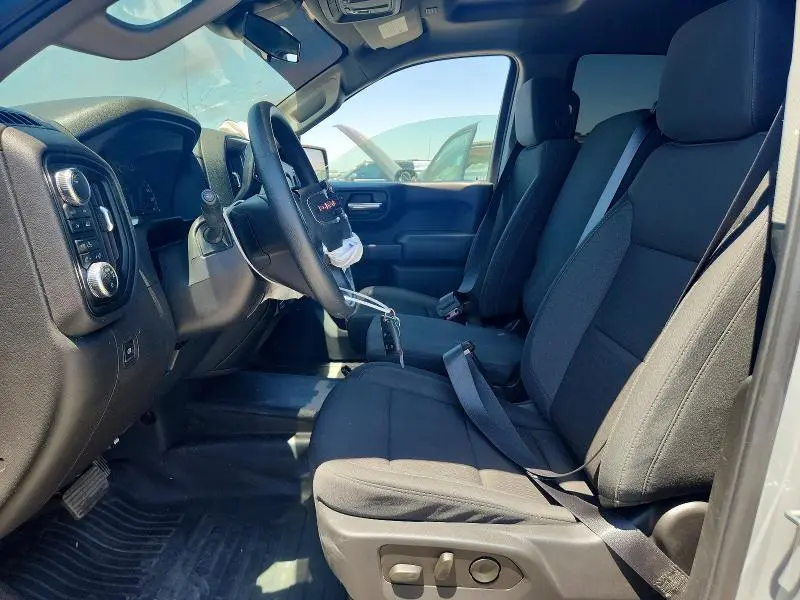 2025 GMC SIERA   