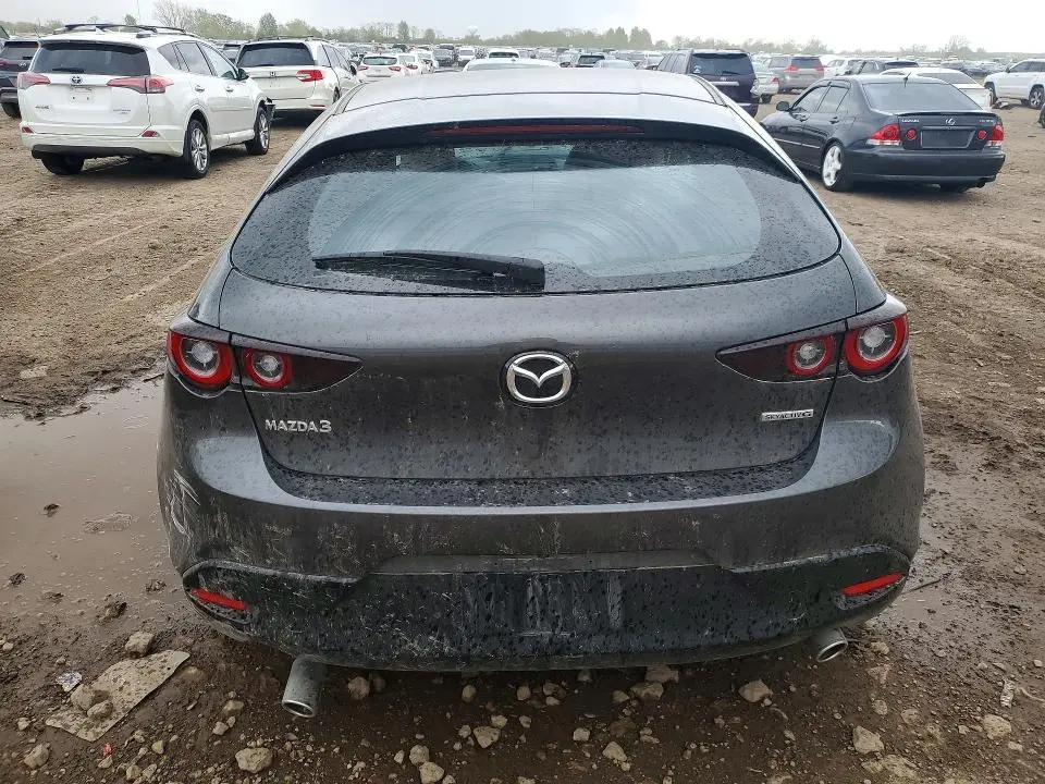2024 MAZDA 3 PREFERRED  