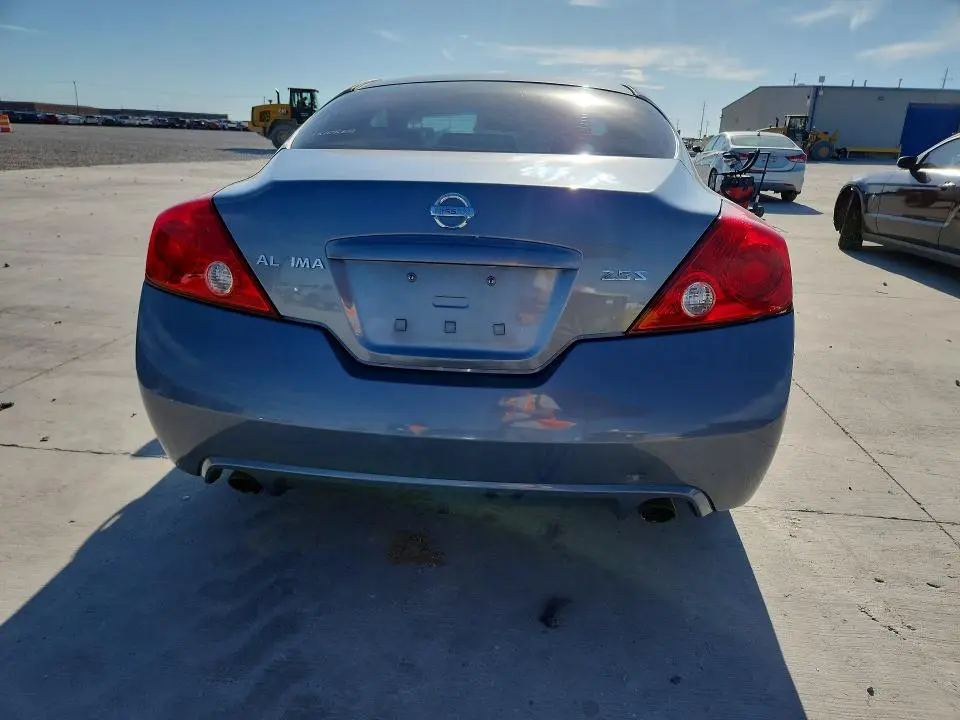 2010 NISSAN ALTIMA S  