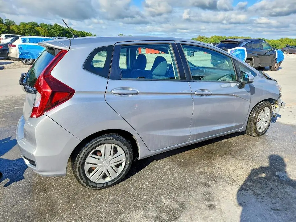 2018 HONDA FIT LX  