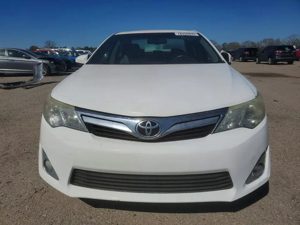 2012 TOYOTA CAMRY SE  