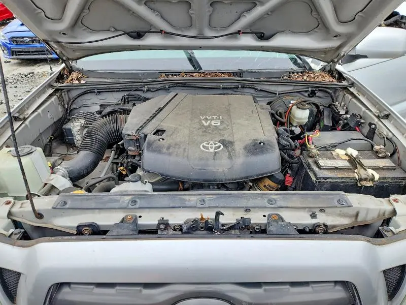 2010 TOYOTA TACOMA   