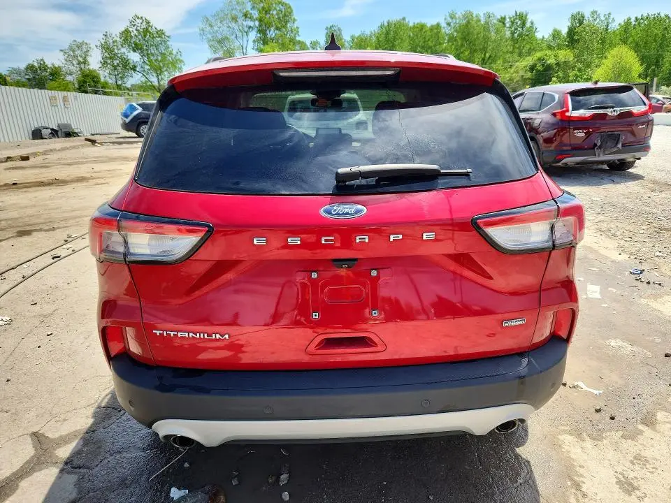 2022 FORD ESCAPE TITANIUM  