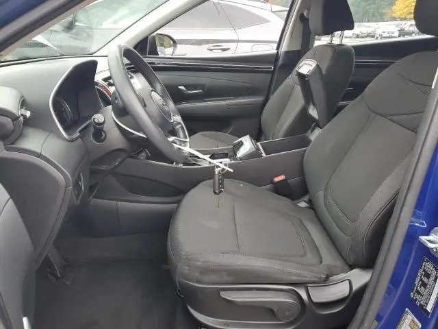 2022 HYUNDAI TUCSON SE  