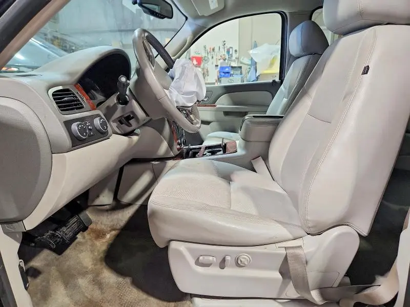 2012 CHEVROLET TAHOE K1500 LTZ  