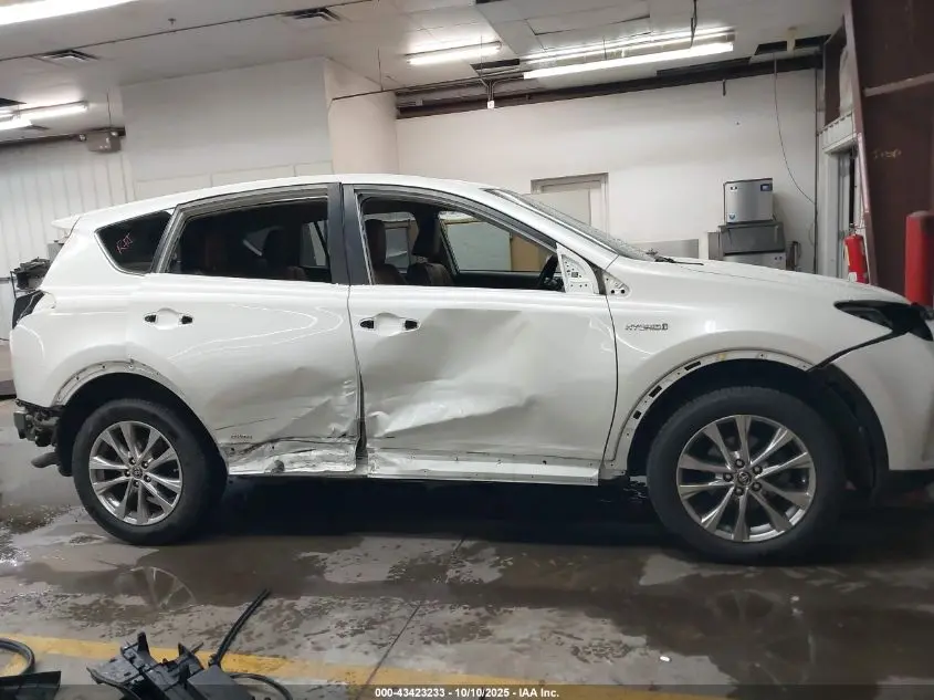 2017 TOYOTA RAV4 HYBRID LIMITED