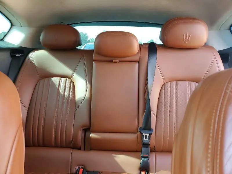2017 MASERATI LEVANTE S LUXURY  