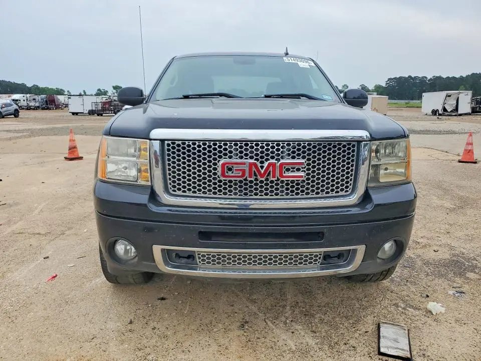 2011 GMC SIERRA C1500 DENALI  