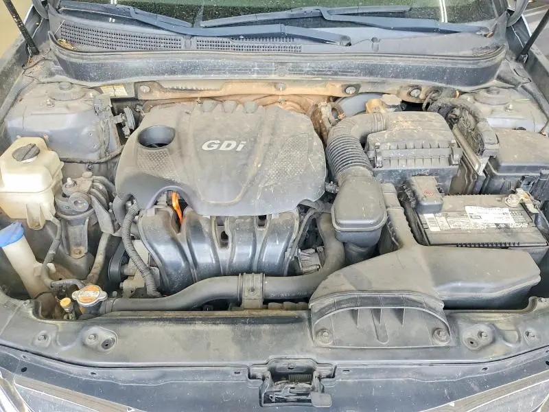 2011 HYUNDAI SONATA SE  