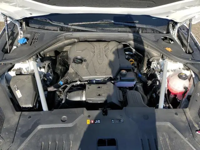 2023 GENESIS GV70 BASE  