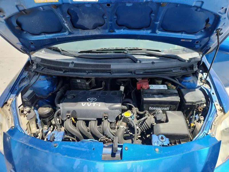 2010 TOYOTA YARIS BASE  