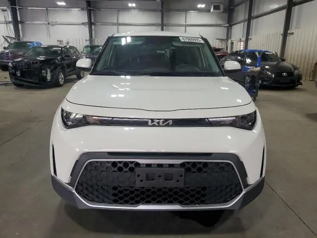 2023 KIA SOUL LX  