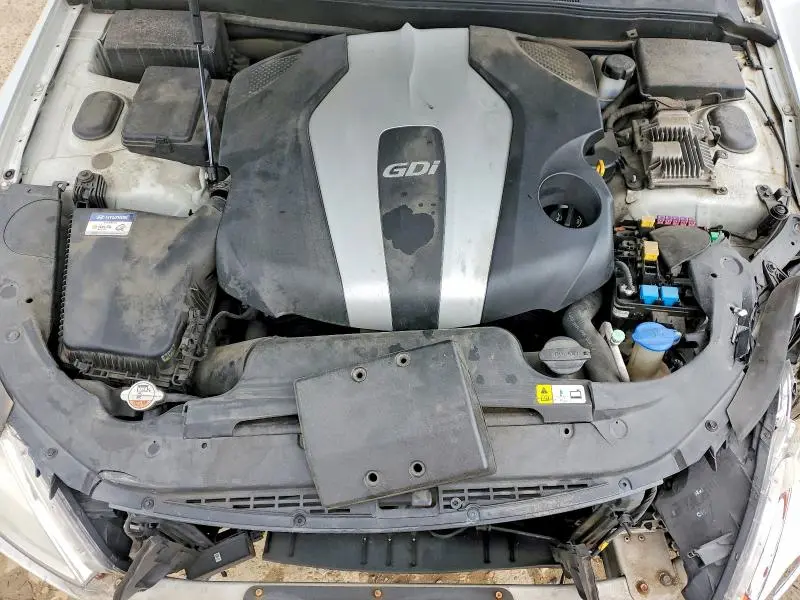 2012 HYUNDAI GENESIS 3.8L V6  