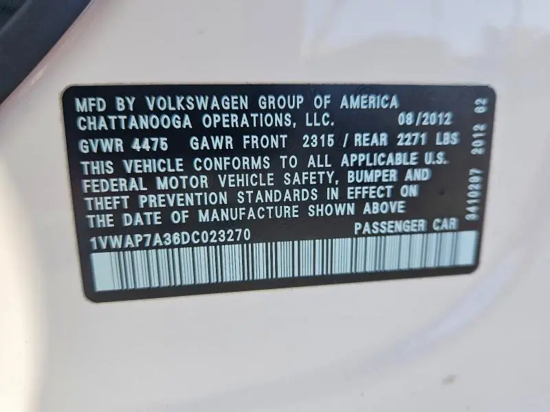 2013 VOLKSWAGEN PASSAT S  