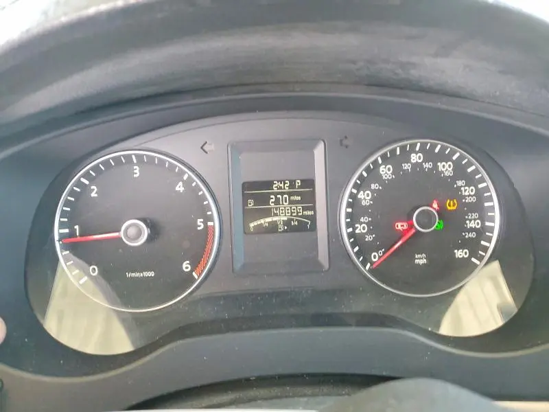 2013 VOLKSWAGEN JETTA TDI  