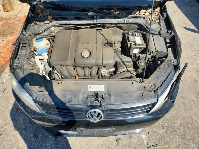 2011 VOLKSWAGEN JETTA SE  
