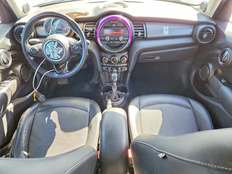 2015 MINI COOPER   