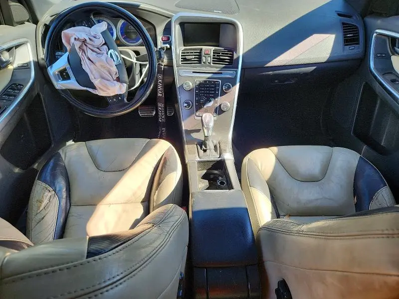 2013 VOLVO XC60 T6  