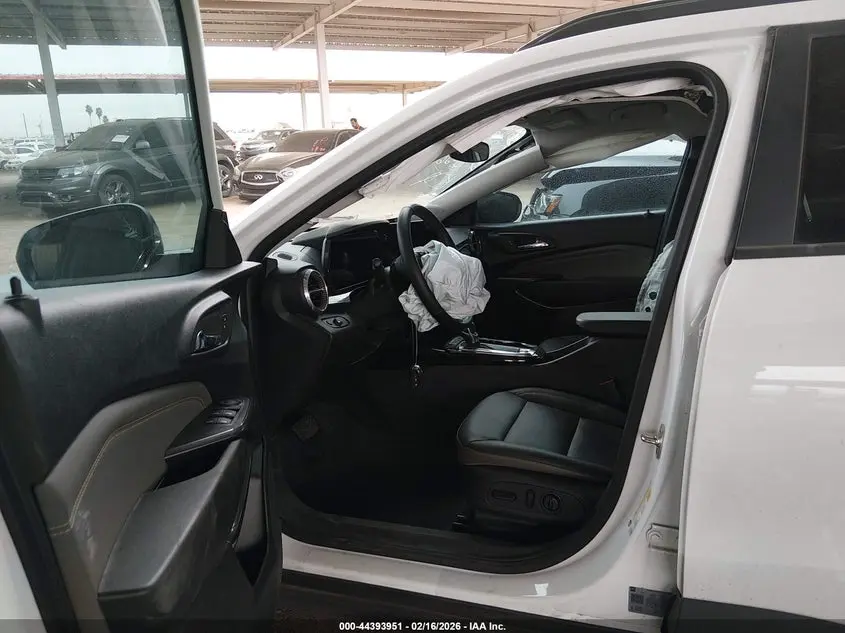 2025 CHEVROLET TRAX FWD ACTIV