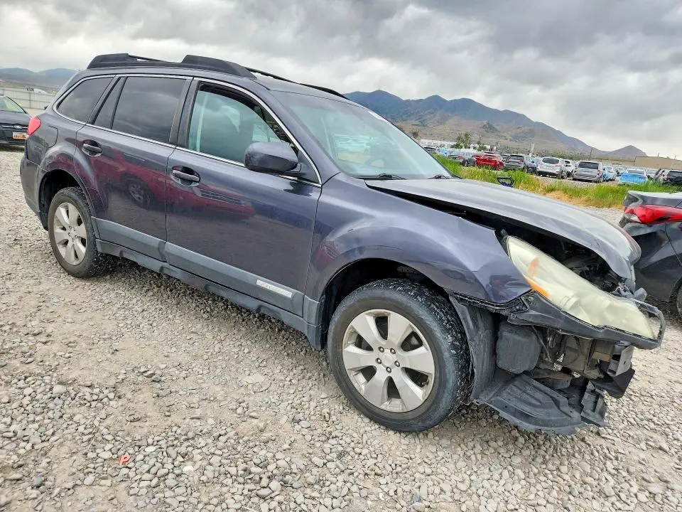 2011 SUBARU OUTBACK 2.5I PREMIUM  