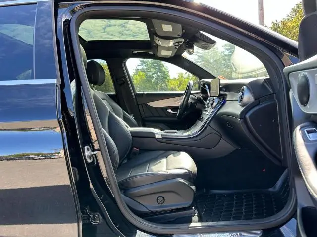 2022 MERCEDES-BENZ GLC 300 4MATIC  