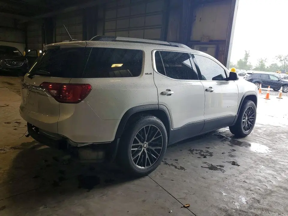 2018 GMC ACADIA SLE  