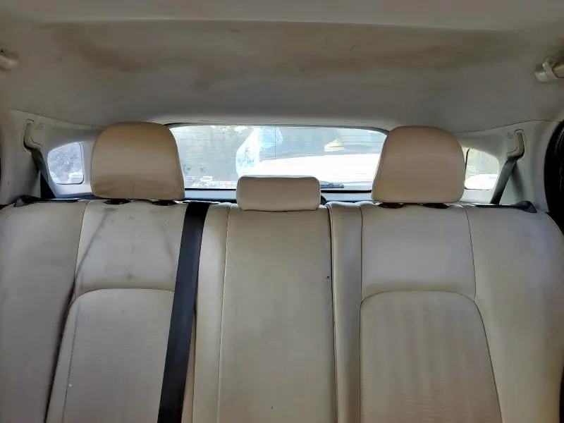 2011 LEXUS CT 200  