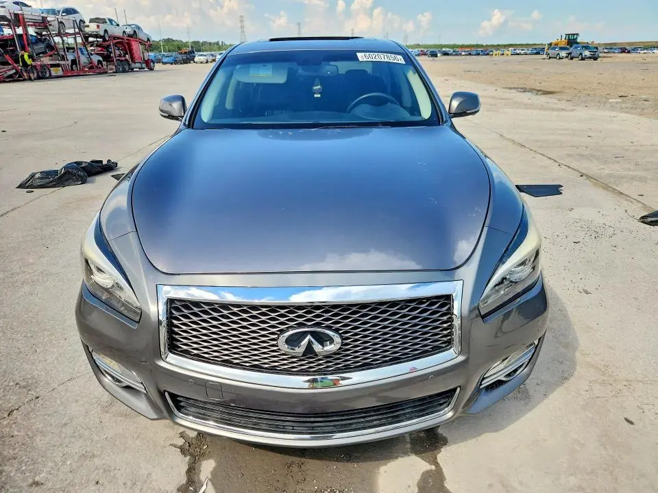 2019 INFINITI Q70 3.7 LUXE  