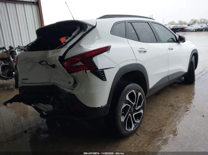 2025 CHEVROLET TRAX FWD 2RS