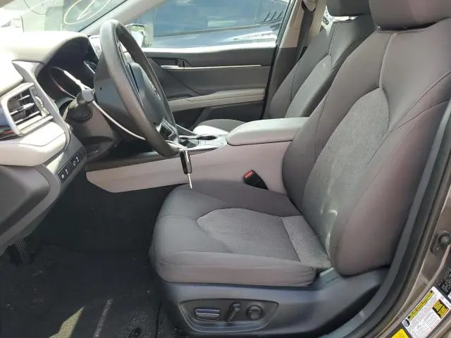 2022 TOYOTA CAMRY LE  