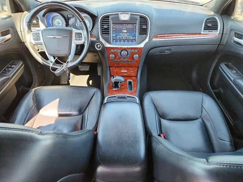 2014 CHRYSLER 300   