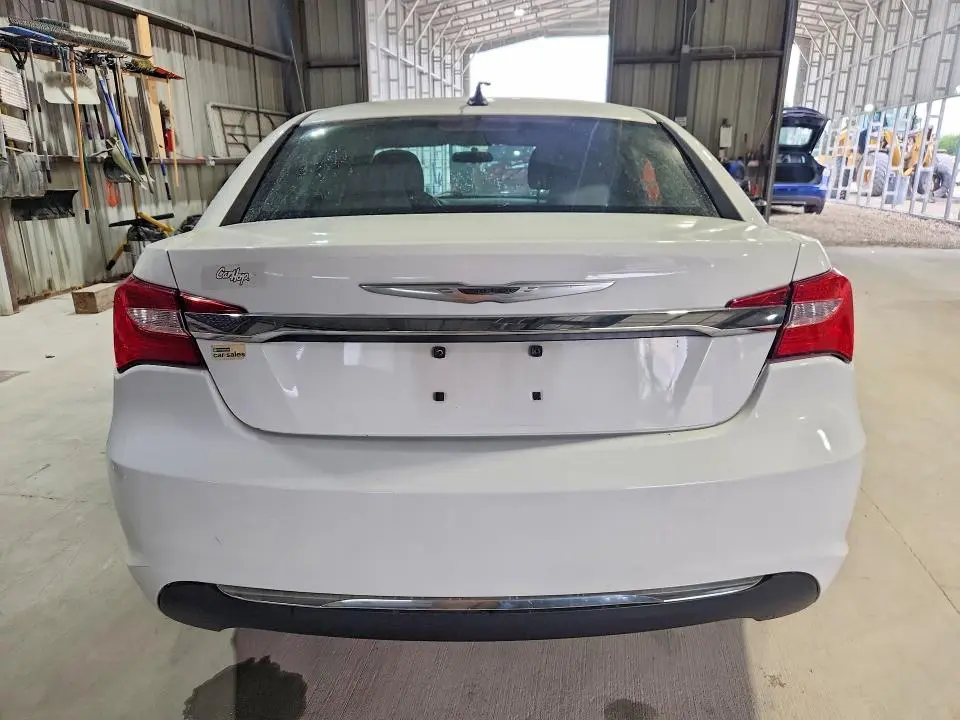 2014 CHRYSLER 200 LX  
