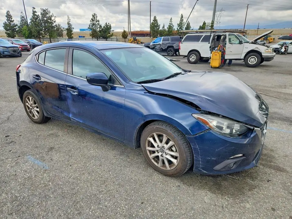 2015 MAZDA 3 TOURING  