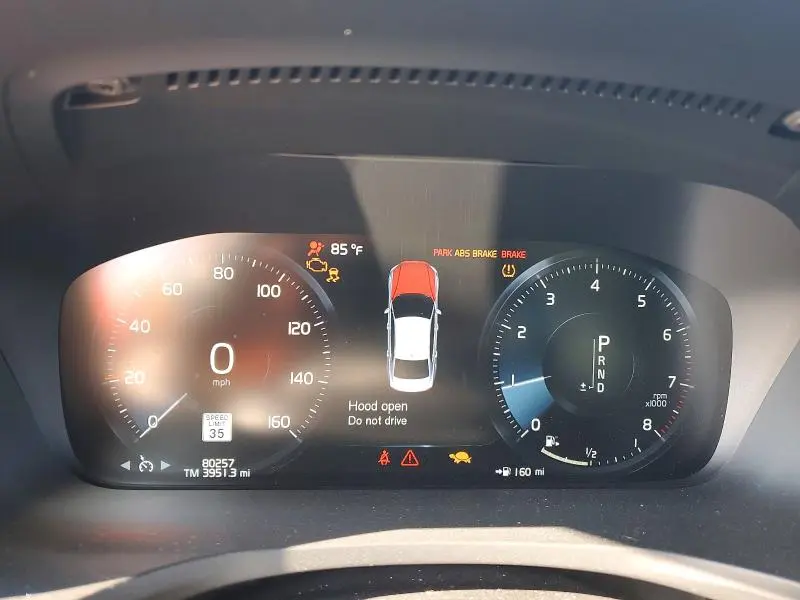 2020 VOLVO S60 T5 MOMENTUM  