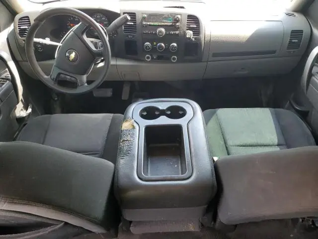 2011 CHEVROLET SILVERADO K1500 LS  