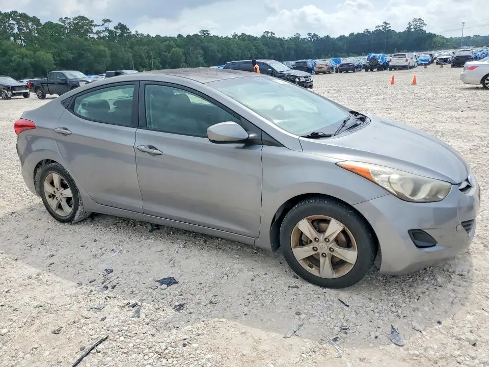 2011 HYUNDAI ELANTRA GLS  