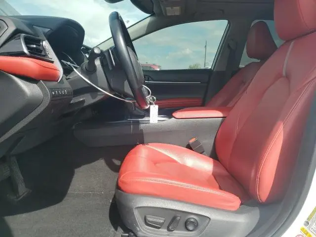 2019 TOYOTA CAMRY XSE  