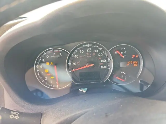 2010 NISSAN MAXIMA S  