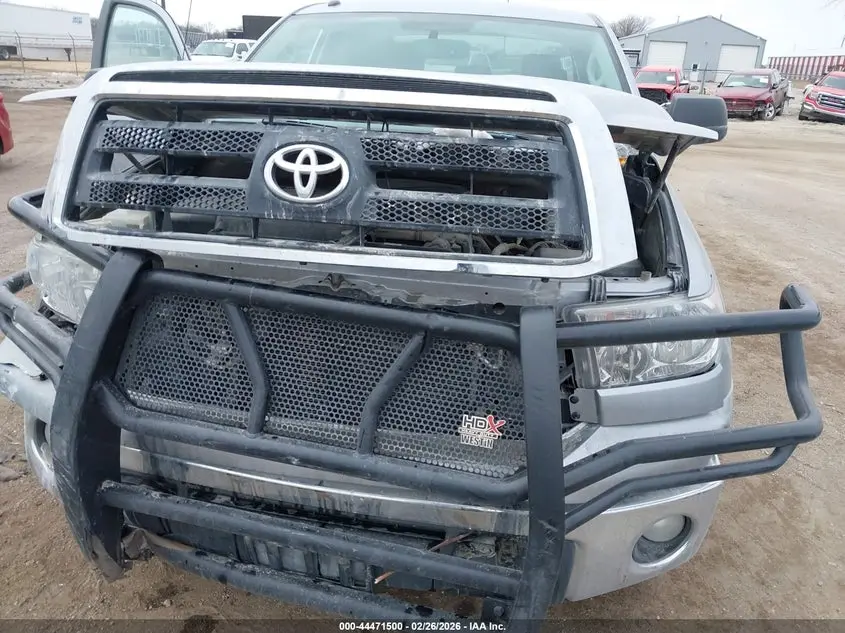 2012 TOYOTA TUNDRA GRADE 5.7L V8