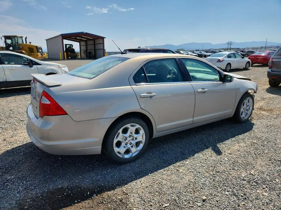 2010 FORD FUSION SE  
