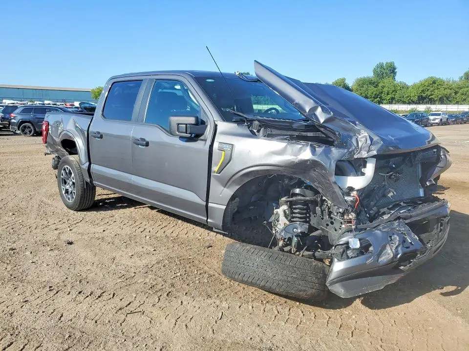 2024 FORD F150 STX  